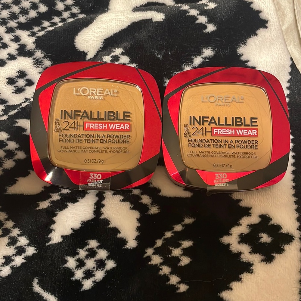 L’Oreal Paris Bundle: 2 Infallible Foundation Powder